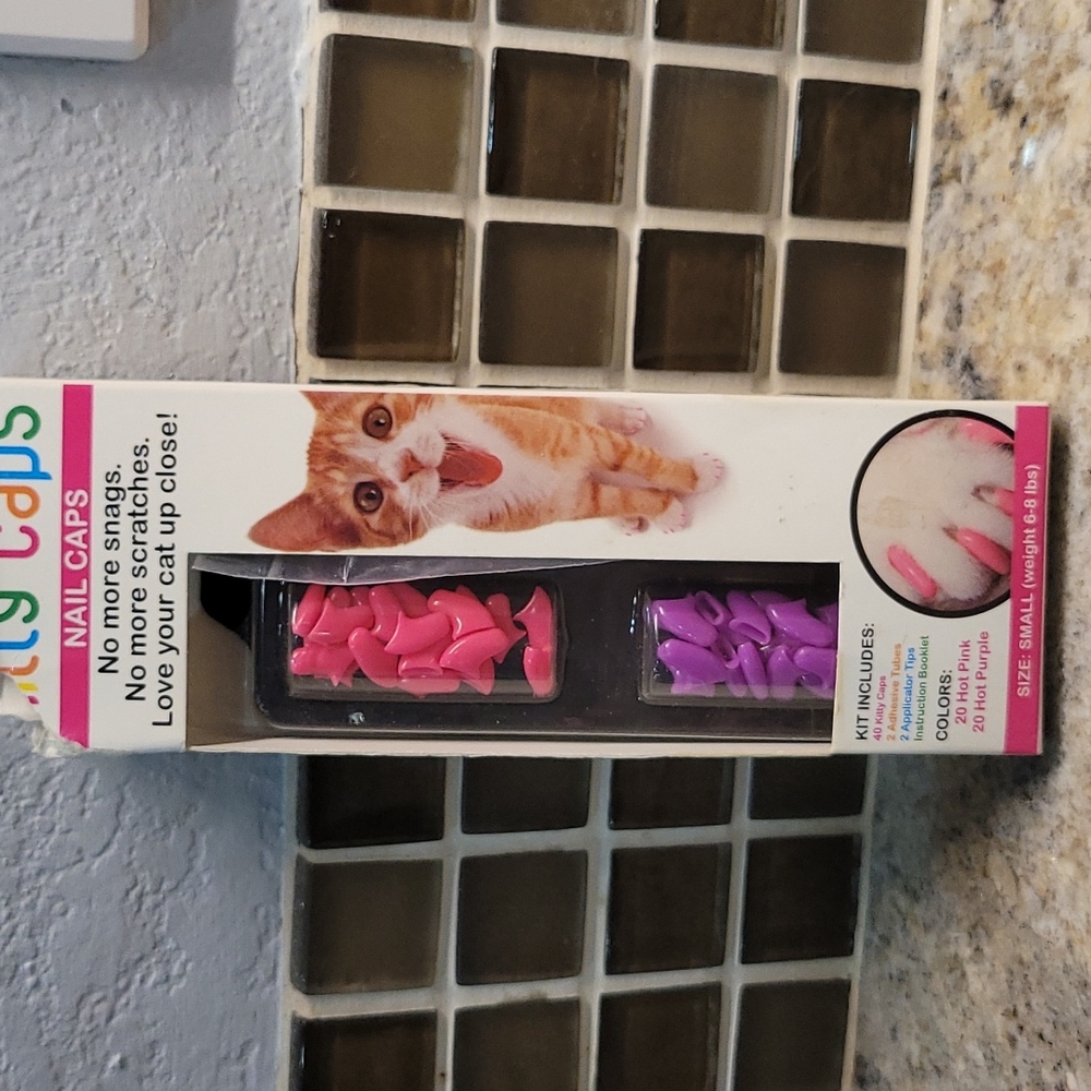 Kitty caps